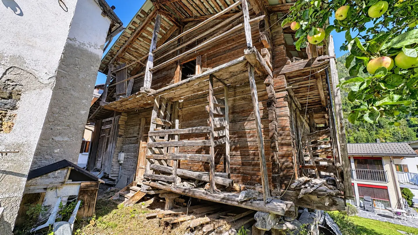 Storage space for sale - 1947 Versegères