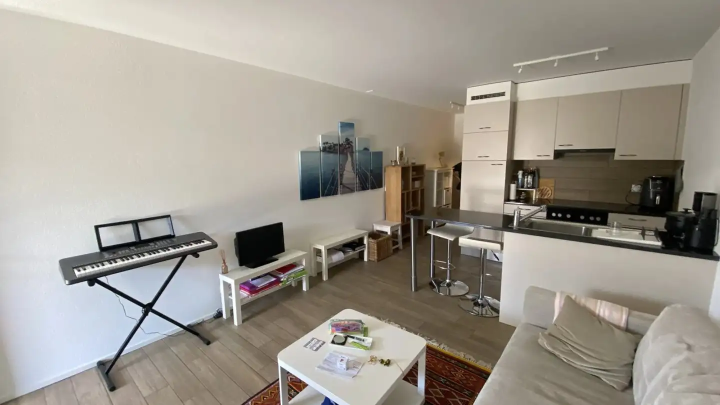Apartment for rent - 1026 Echandens - Photo 2
