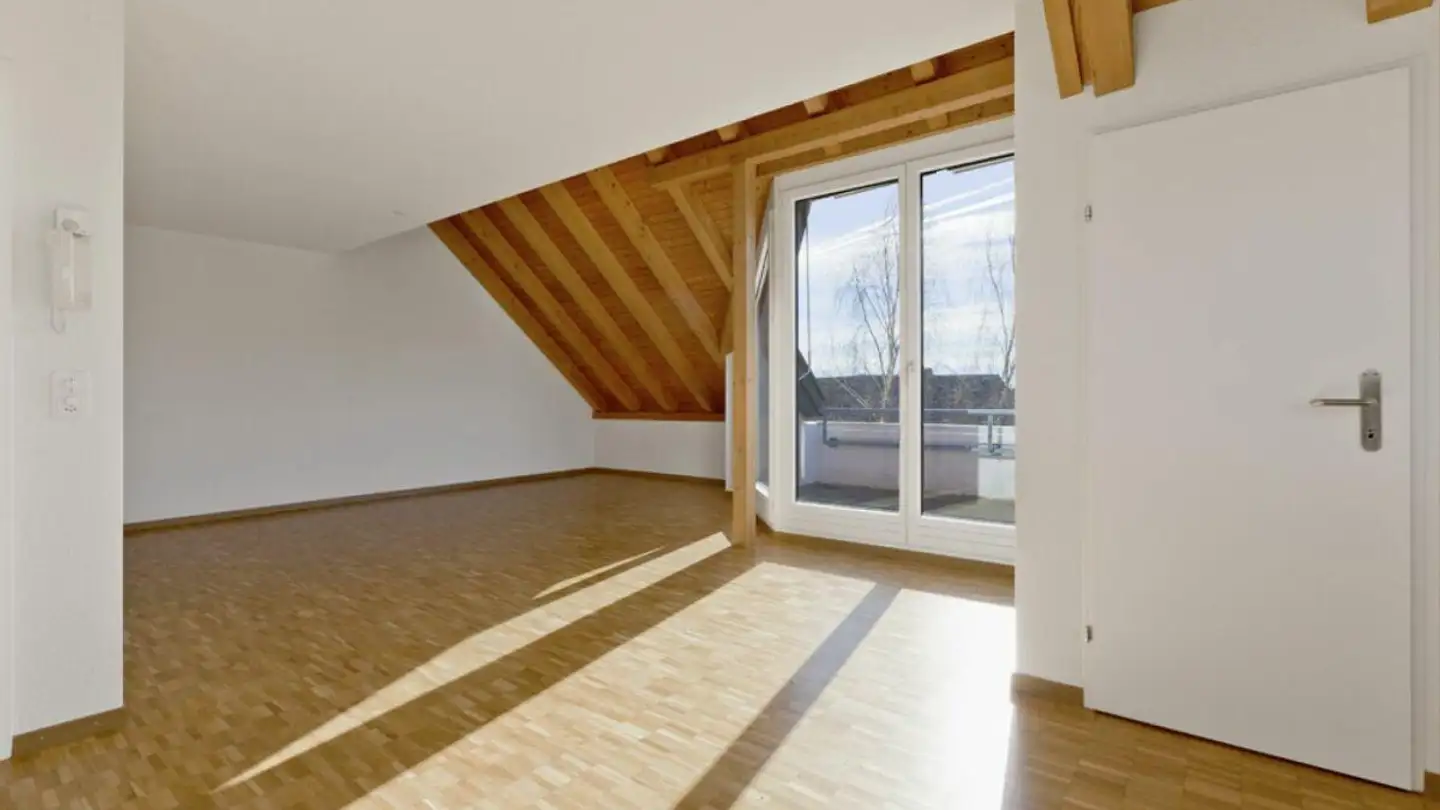 Apartment for rent - Bahnhofstrasse, 8303 Bassersdorf - Photo 3