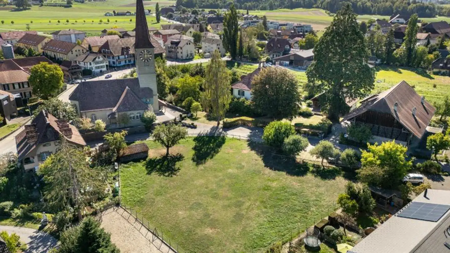 Constructible plot for sale - Kirchweg, 3324 Hindelbank
