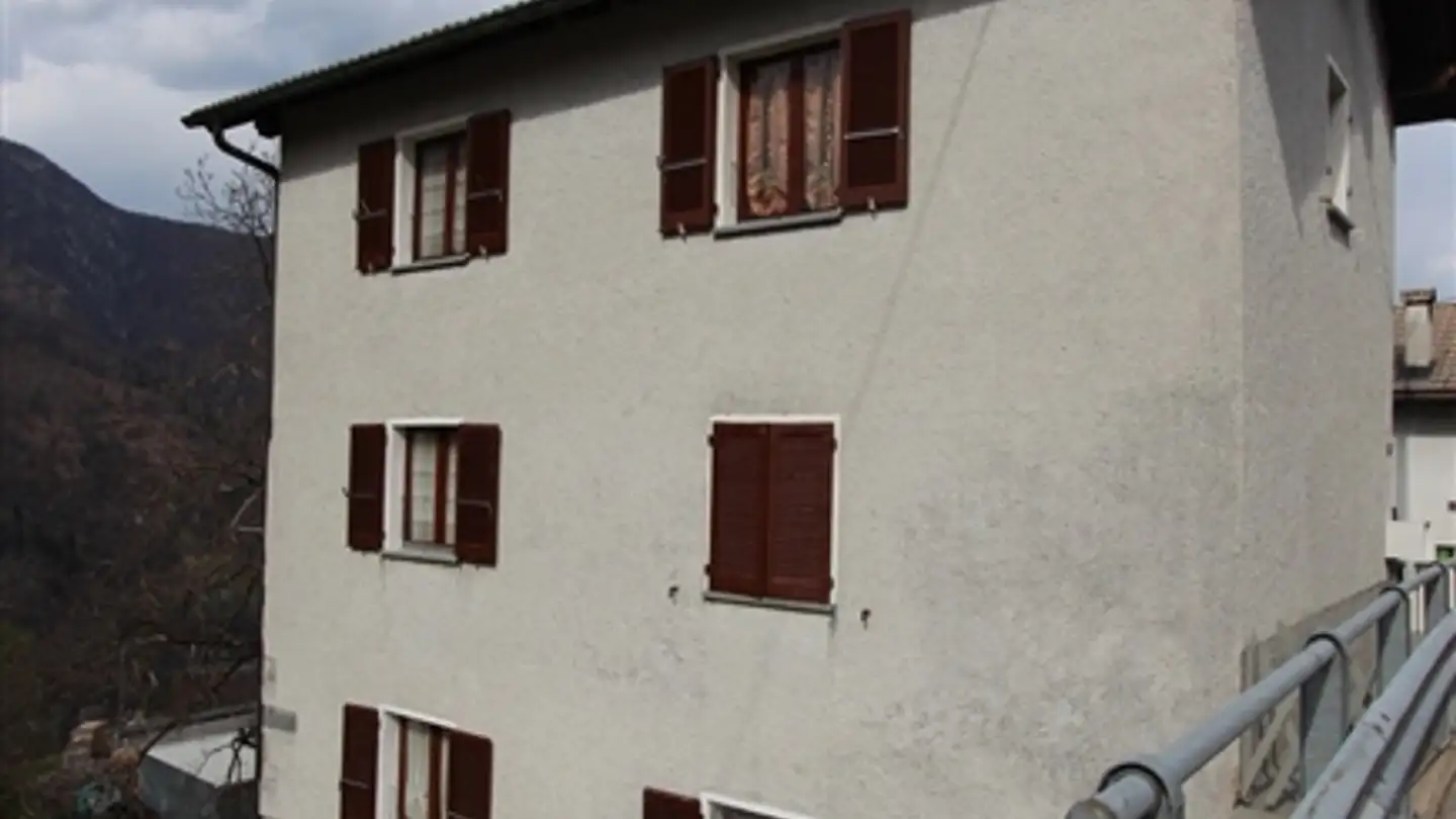 Casa singola in vendita - 6659 Camedo