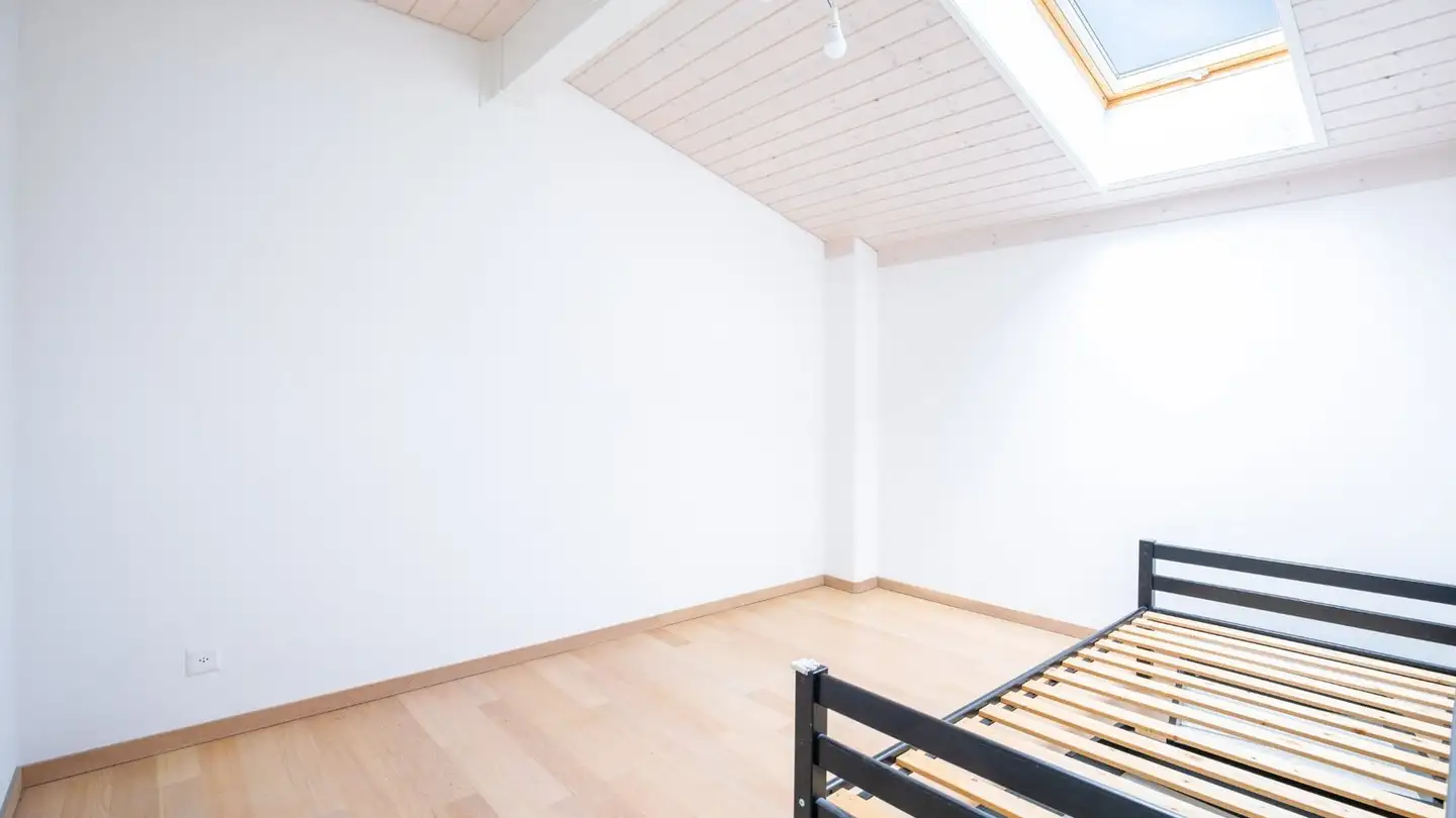 Single house for rent - 1269 Bassins - Photo 4