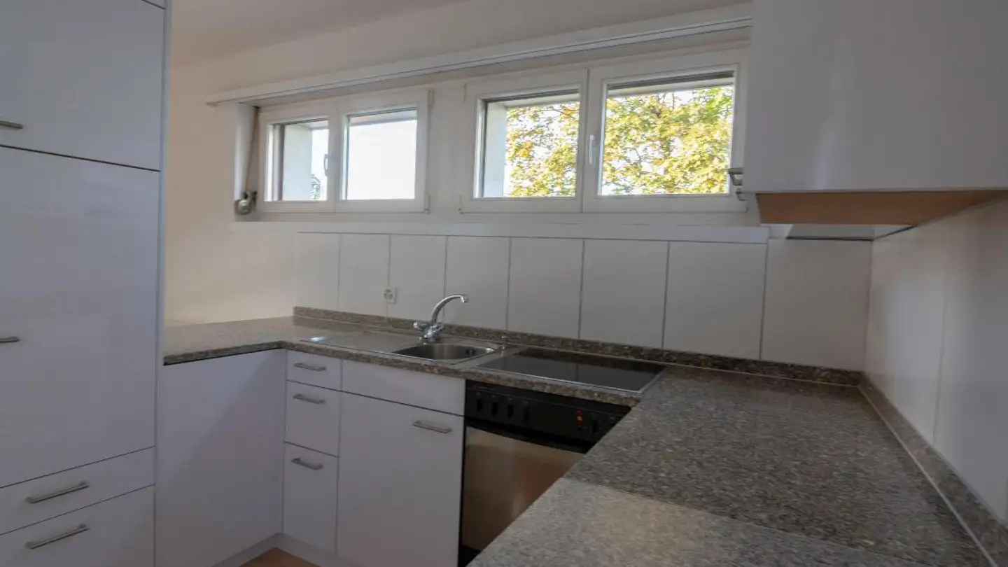 Appartamento ammobiliato in affitto - Dorfstrasse, 8108 Dällikon - Photo 4