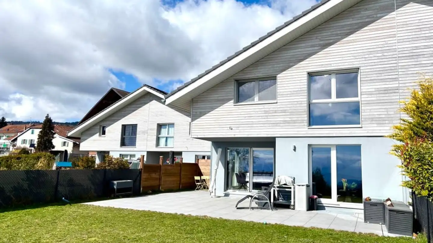 Single house for rent - 1261 Le Vaud