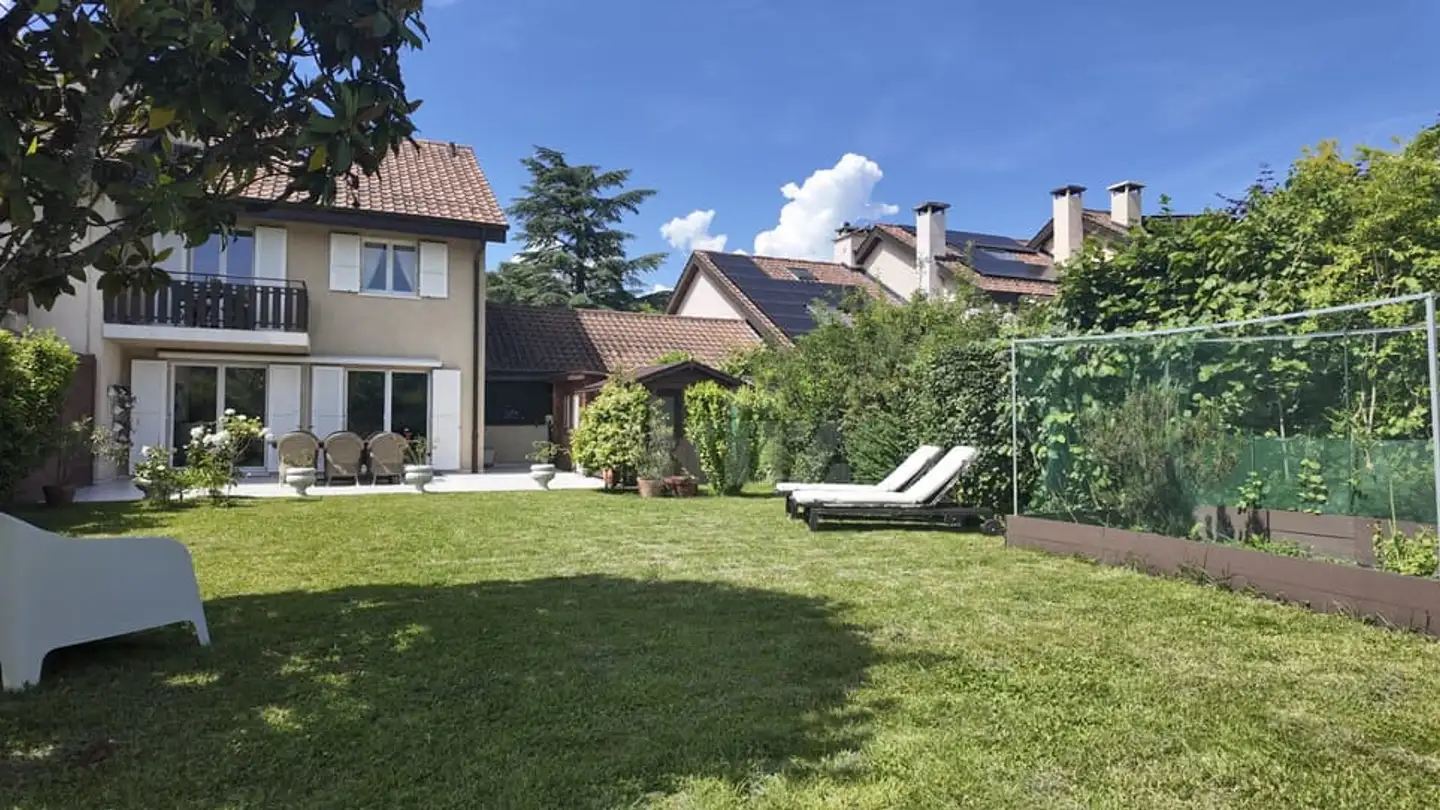 Einfamilienhaus kaufen - 1293 Bellevue