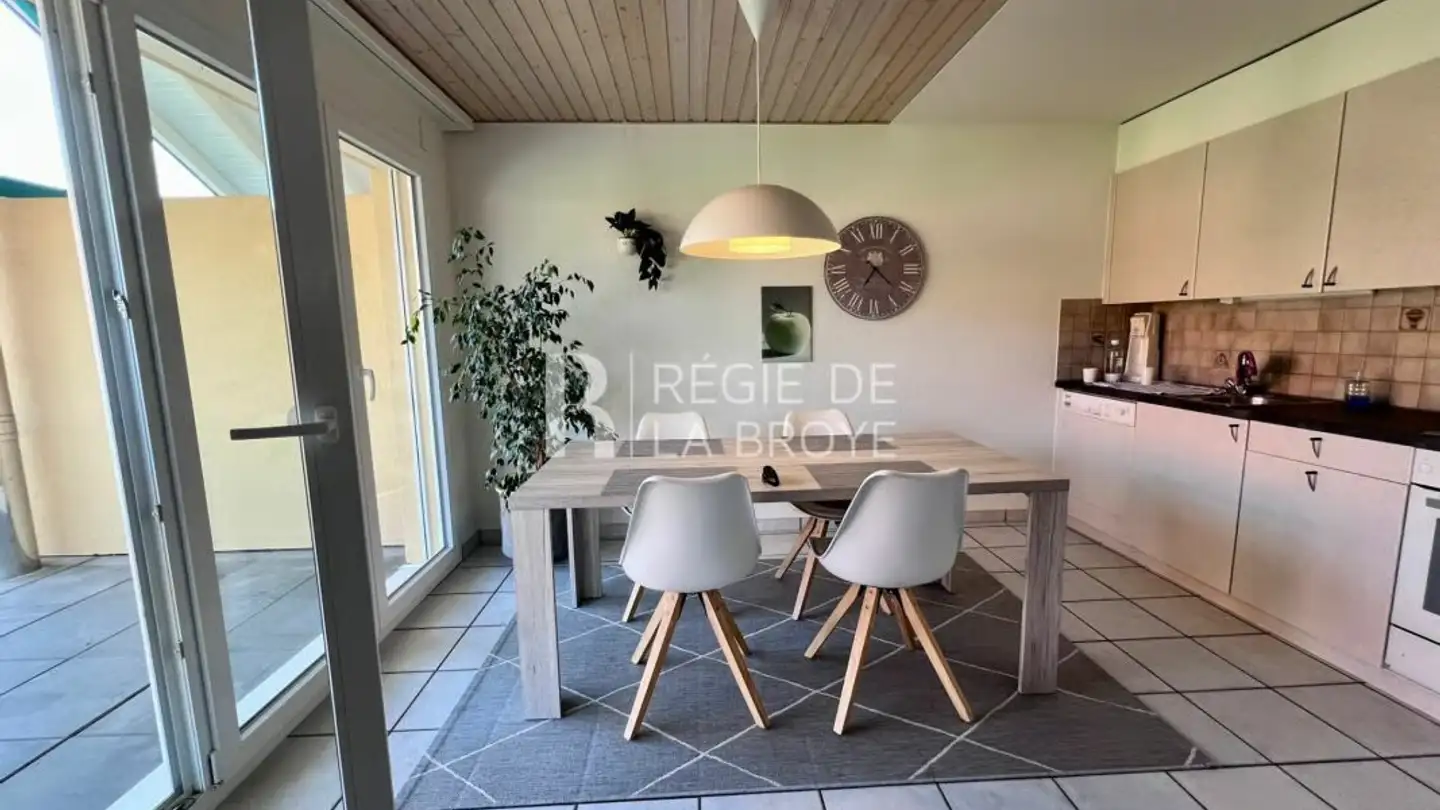 Apartment for rent - Grand-Route 42, 1485 Nuvilly - Photo 2