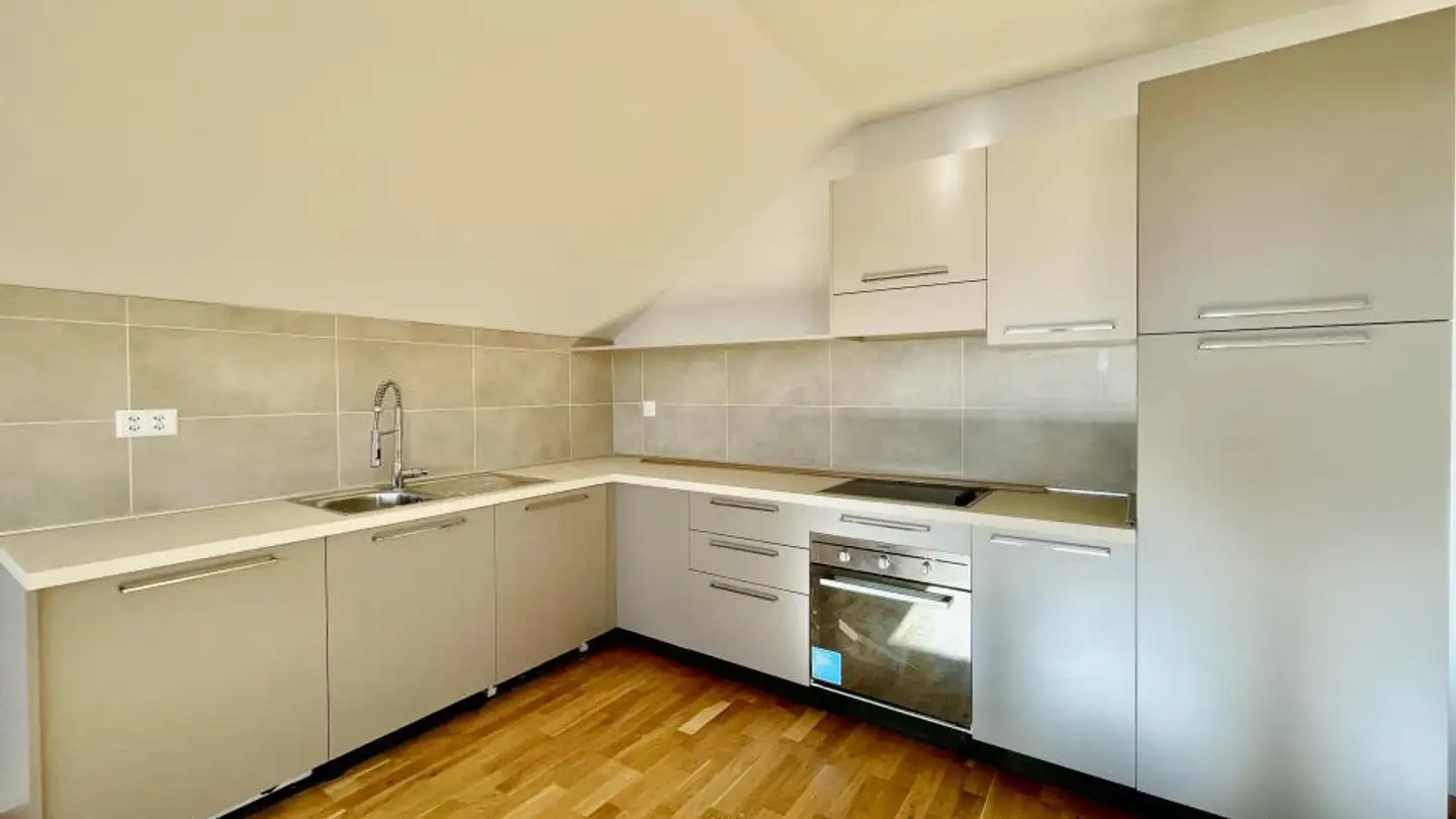 Apartment for sale - Tunnel De La Vue-Des-Alpes, 2052 La Vue-des-Alpes - Photo 3