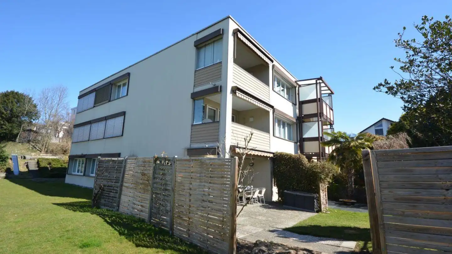 Wohnung mieten - Fluhgutstrasse 3, 8645 Jona