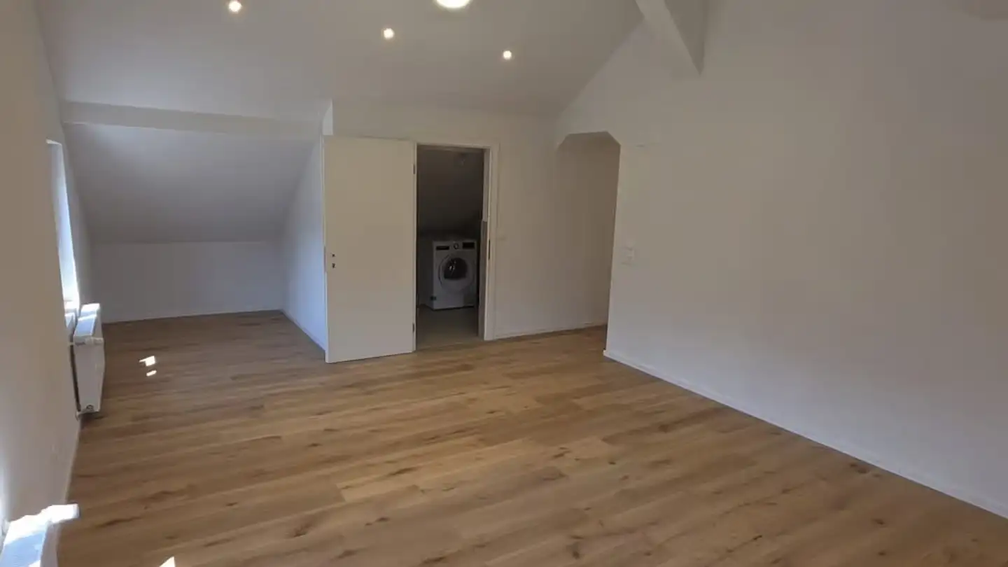 Dachgeschosswohnung mieten - Kantonsstrasse 69, 7205 Zizers - Foto 2