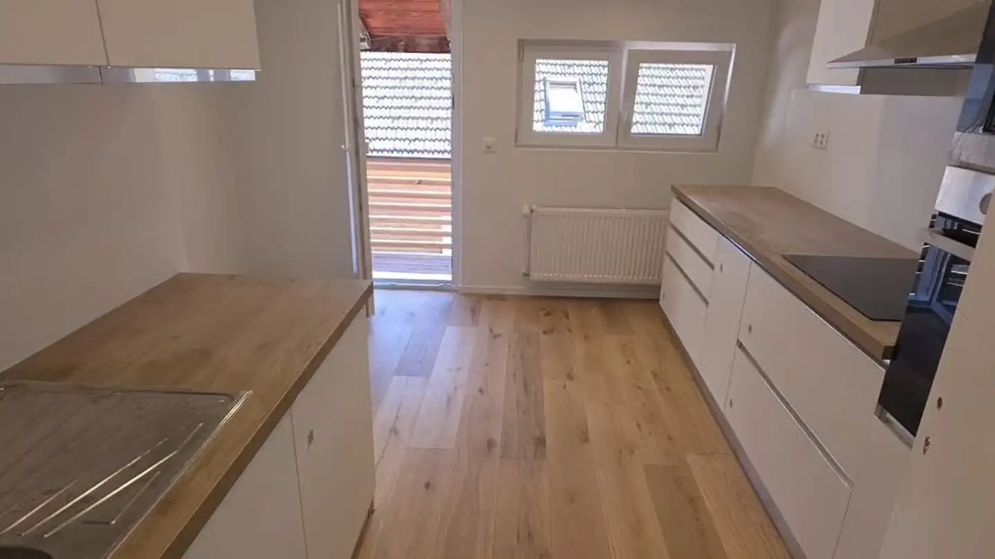 Dachgeschosswohnung mieten - Kantonsstrasse 69, 7205 Zizers - Foto 3