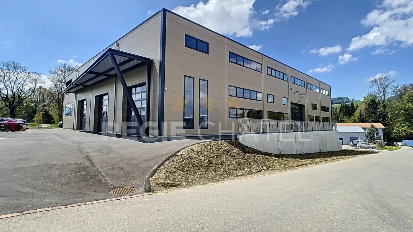 Office space for rent - Chemin Des Artisans 11, 1616 Attalens - Photo 2