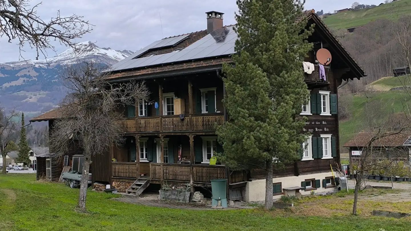 Single house for sale - Hauptstrasse 46, 7233 Jenaz