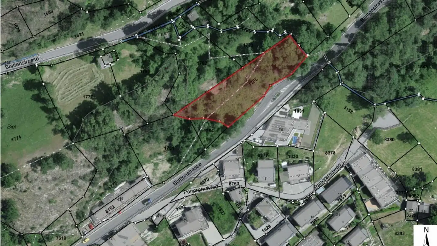 Constructible plot for sale - Blattenstrasse, 3904 Naters