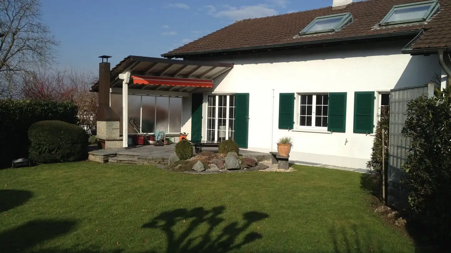 Einfamilienhaus mieten - Falkenstrasse 12, 8600 Dübendorf