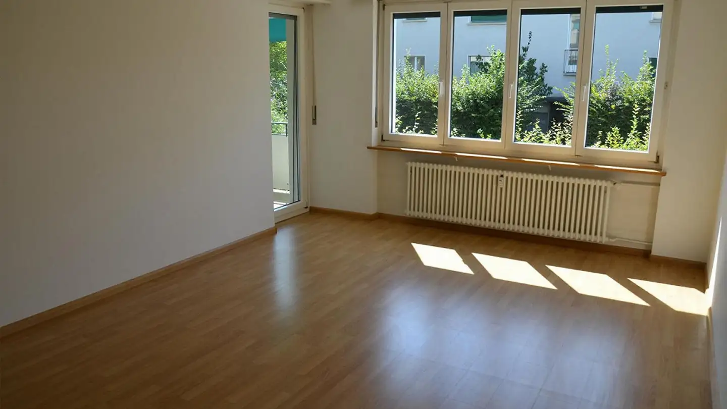 Attique à louer - Emil Frey-Strasse 143, 4142 Münchenstein - Photo 2
