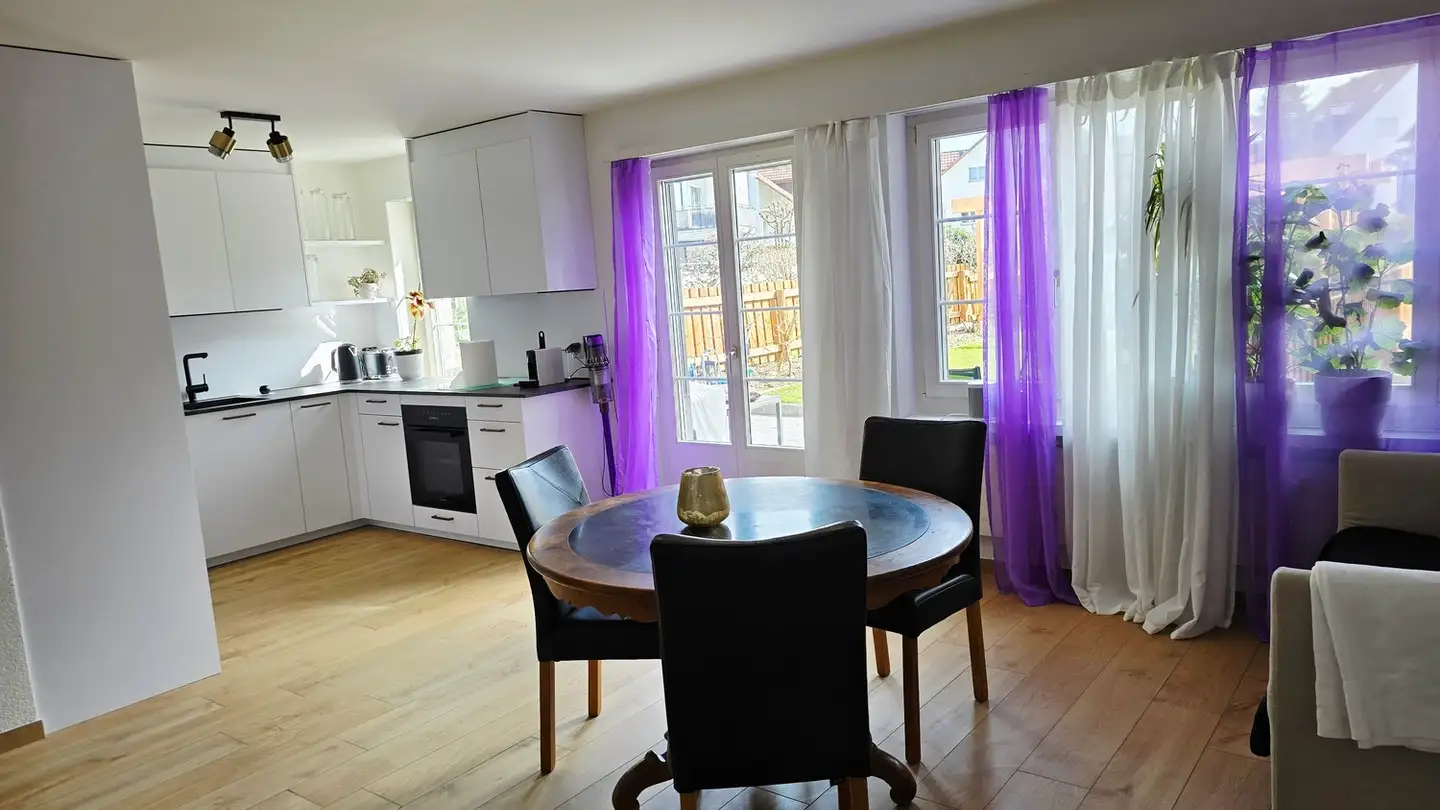 Appartement à louer - 8712 Stäfa
