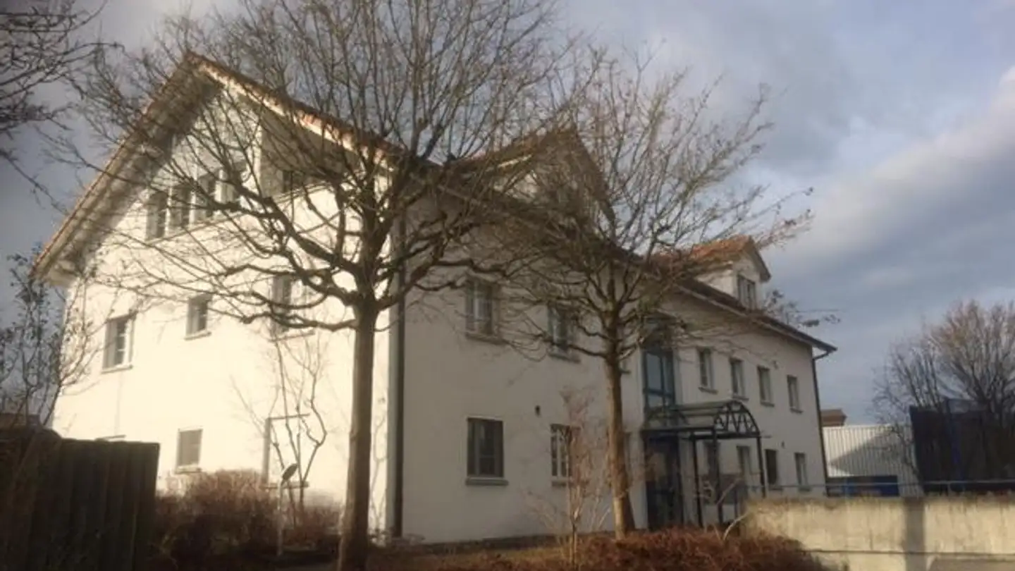 Attique à louer - Billwilerstrasse 6, 9527 Niederhelfenschwil