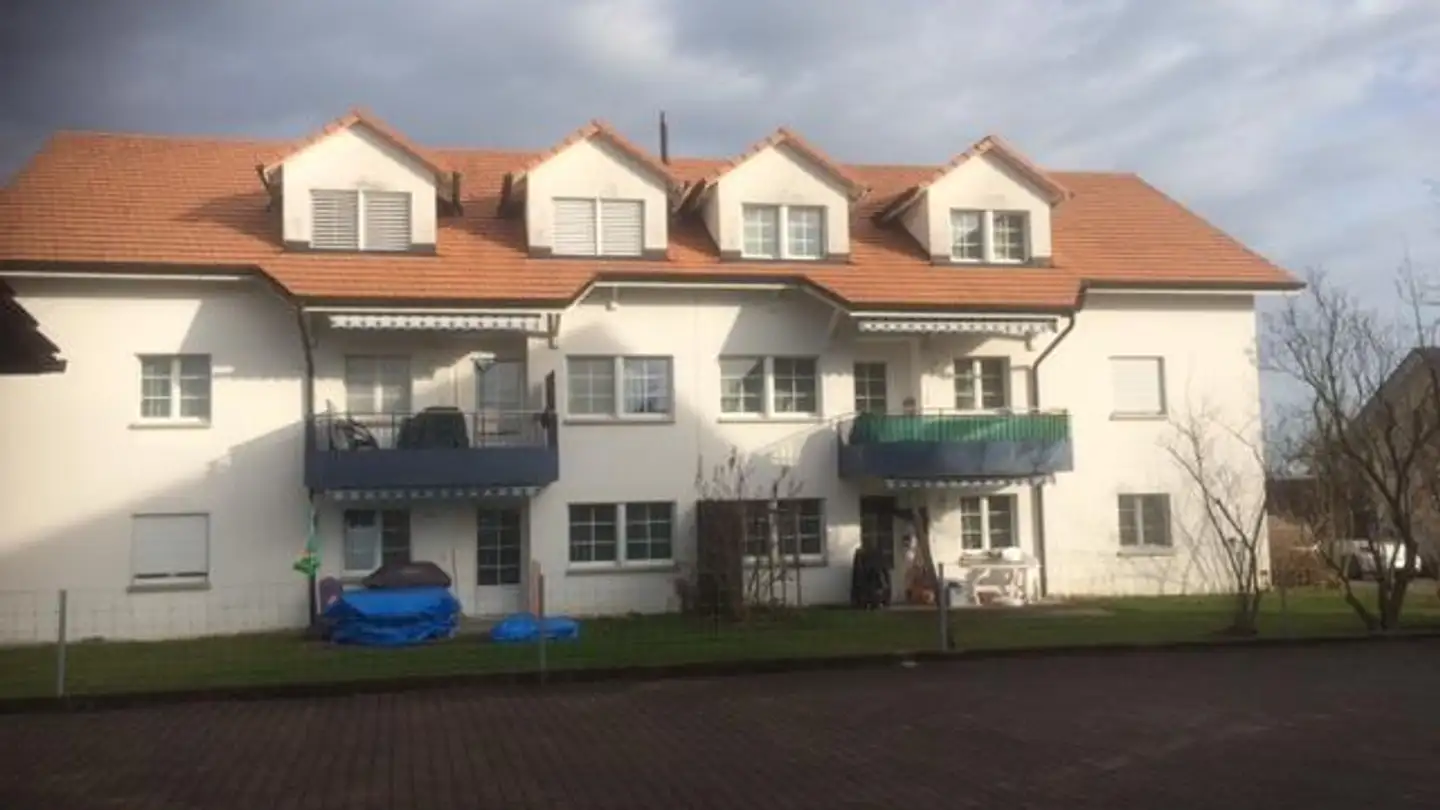 Attic flat for rent - Billwilerstrasse 6, 9527 Niederhelfenschwil - Photo 2