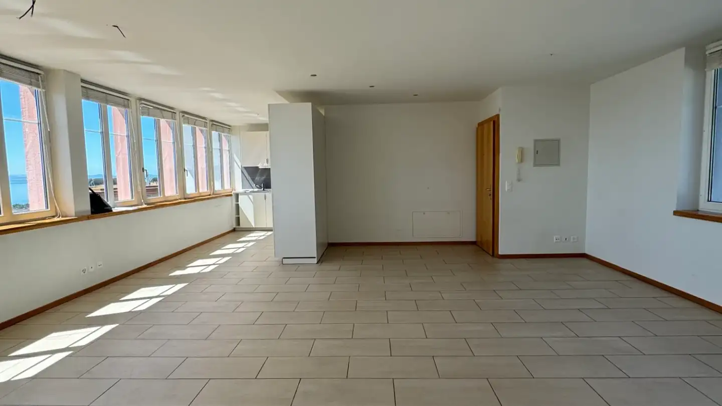 Appartement à louer - Rue du Rocher 7, 2000 Neuchâtel - Photo 3