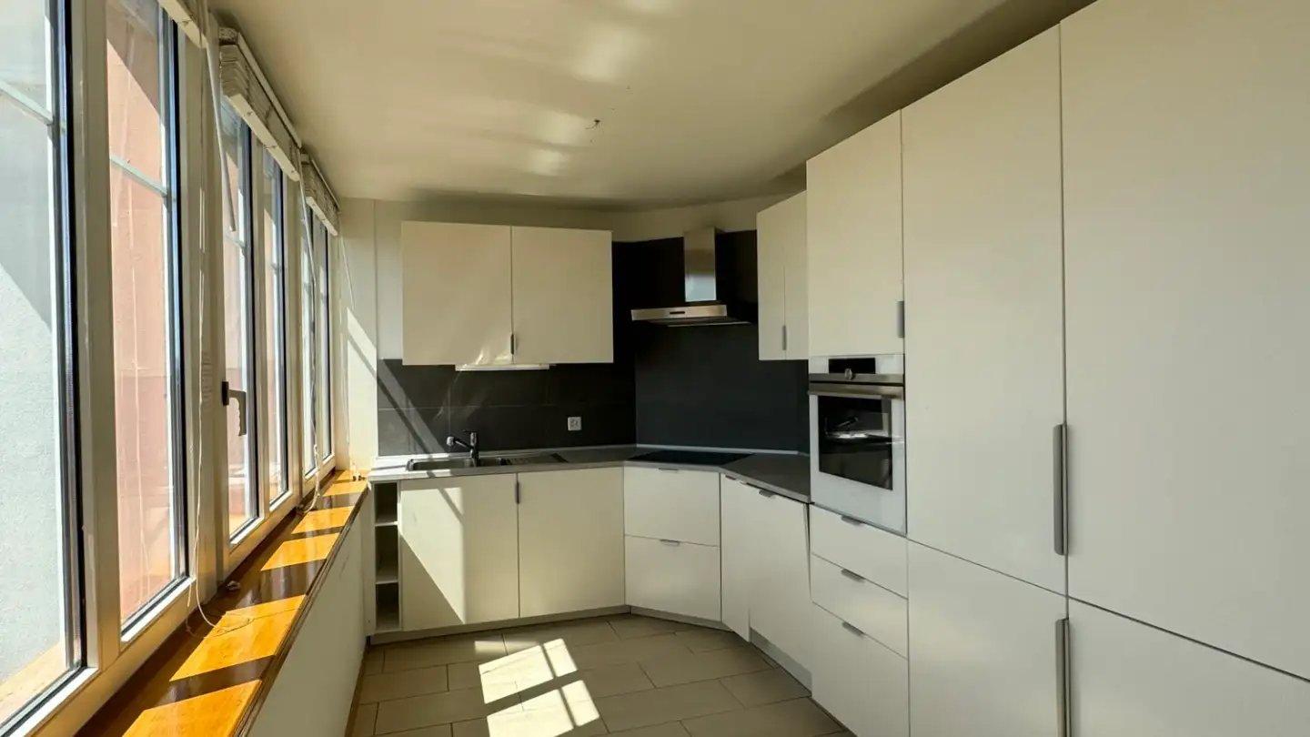 Appartement à louer - Rue du Rocher 7, 2000 Neuchâtel - Photo 2