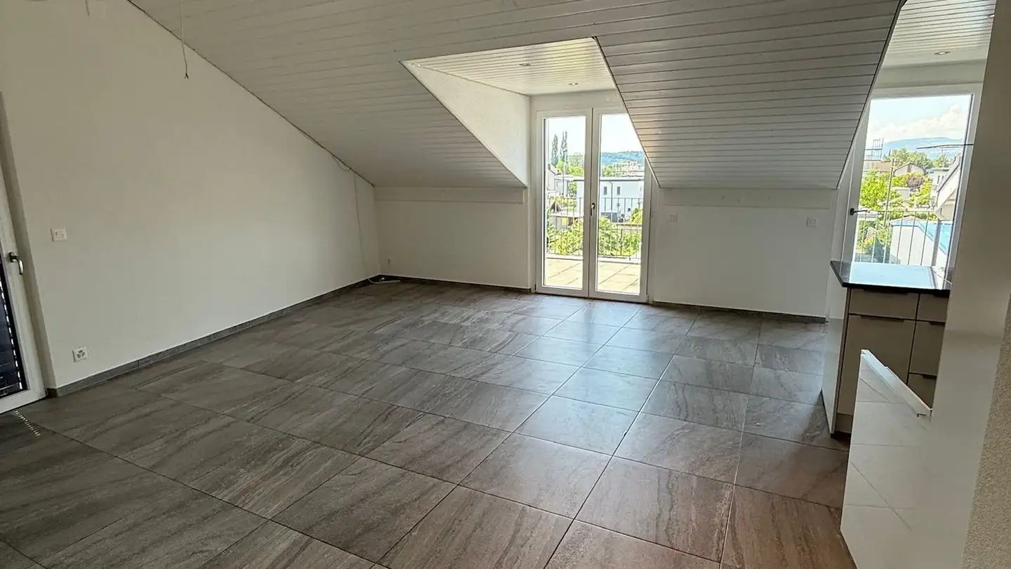 Attic flat for rent - Solothurnstrasse 94a, 2543 Lengnau BE - Photo 2