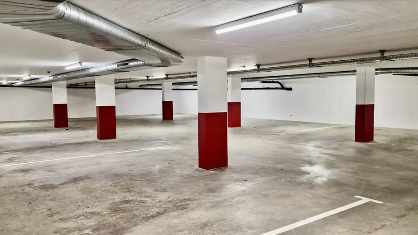 Underground parking space for rent - Rue de la Condémine 43, 1630 Bulle - Photo 3