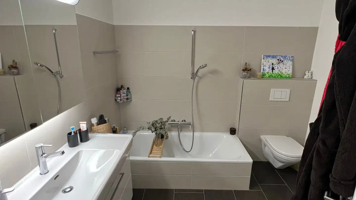 Wohnung mieten - Binzikerstrasse 56, 8627 Grüningen - Foto 3