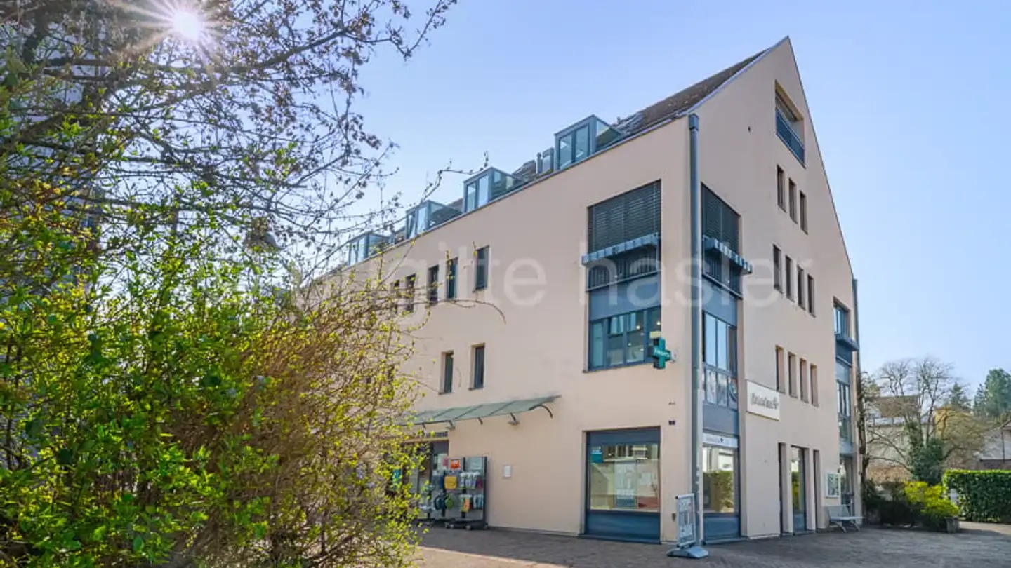 Mixed-use building for sale - Bachweg 1, 4144 Arlesheim