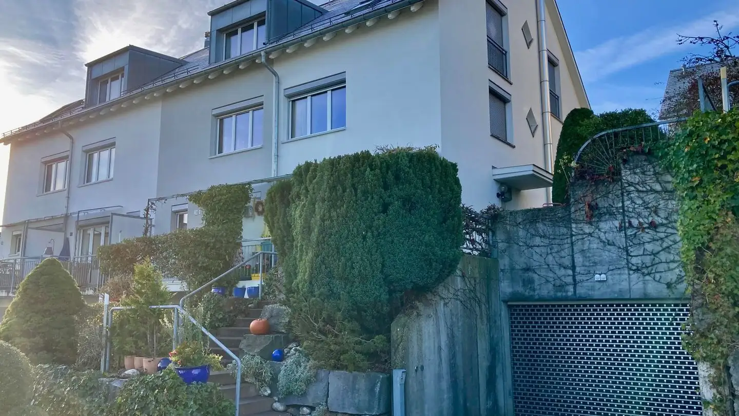 Casa a schiera in affitto - Forstbergstrasse 28a, 8820 Wädenswil