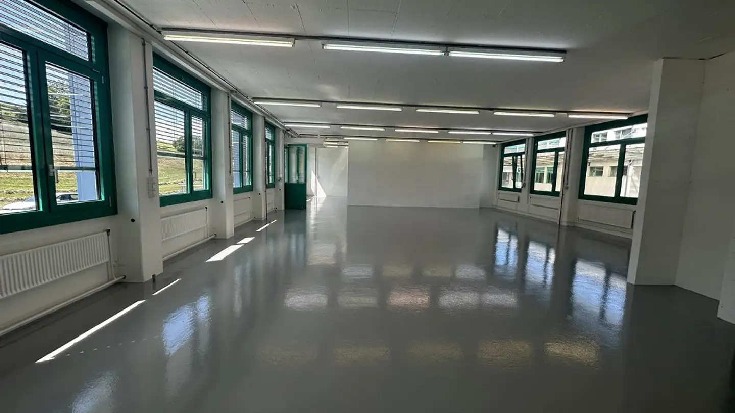 Commerciale in affitto - Lohwisstrasse 32, 8123 Ebmatingen - Foto 2