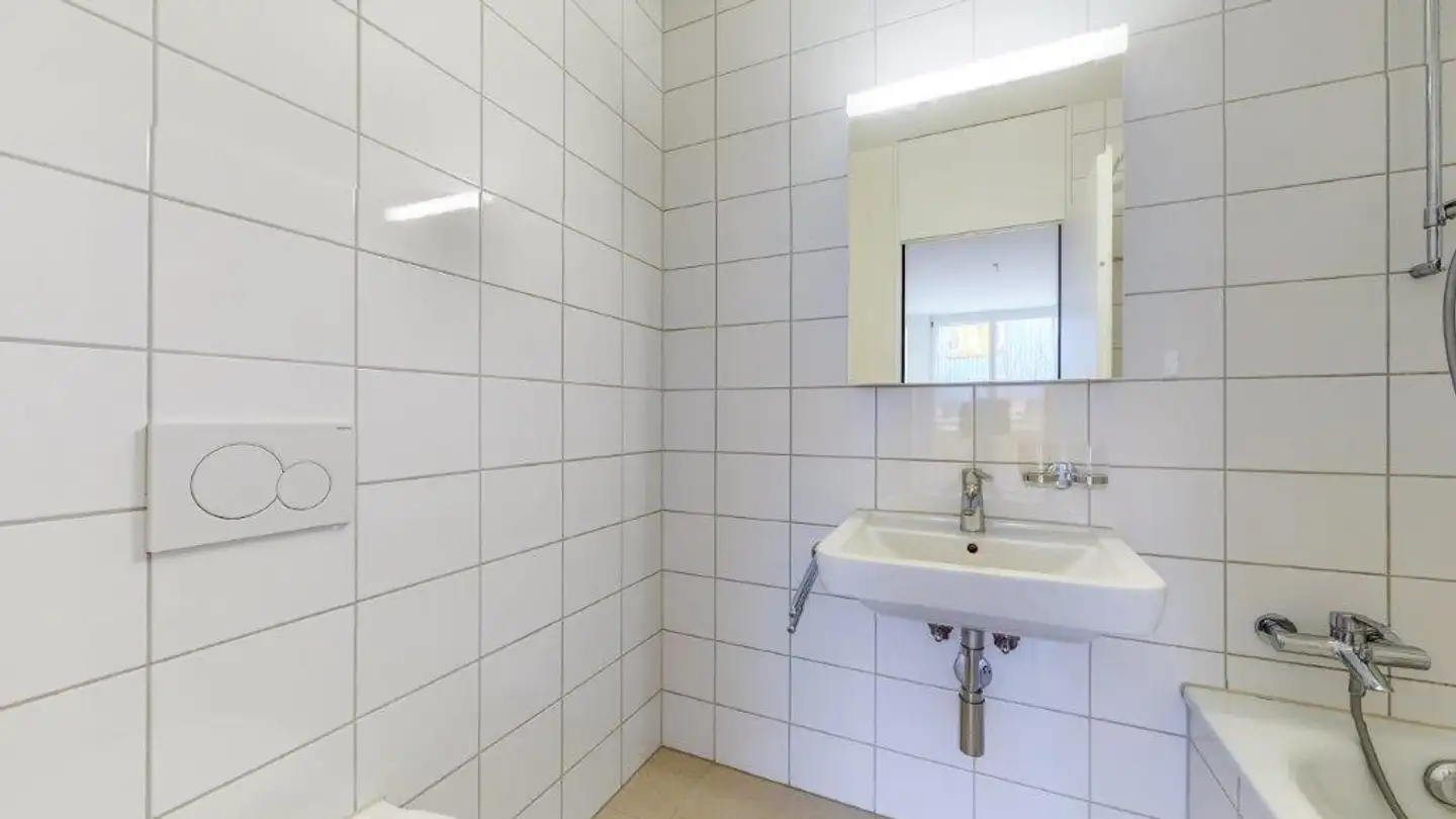 Wohnung mieten - Murtenstrasse 143, 3179 Kriechenwil - Foto 4