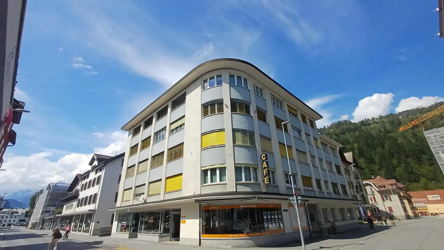 Gewerbe mieten - Poststrasse 1, 7130 Ilanz
