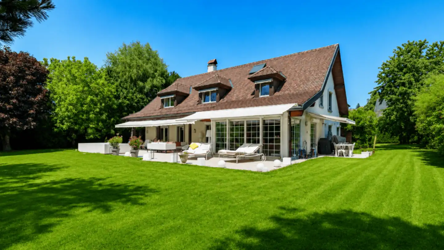 Villa for sale - 1066 Epalinges