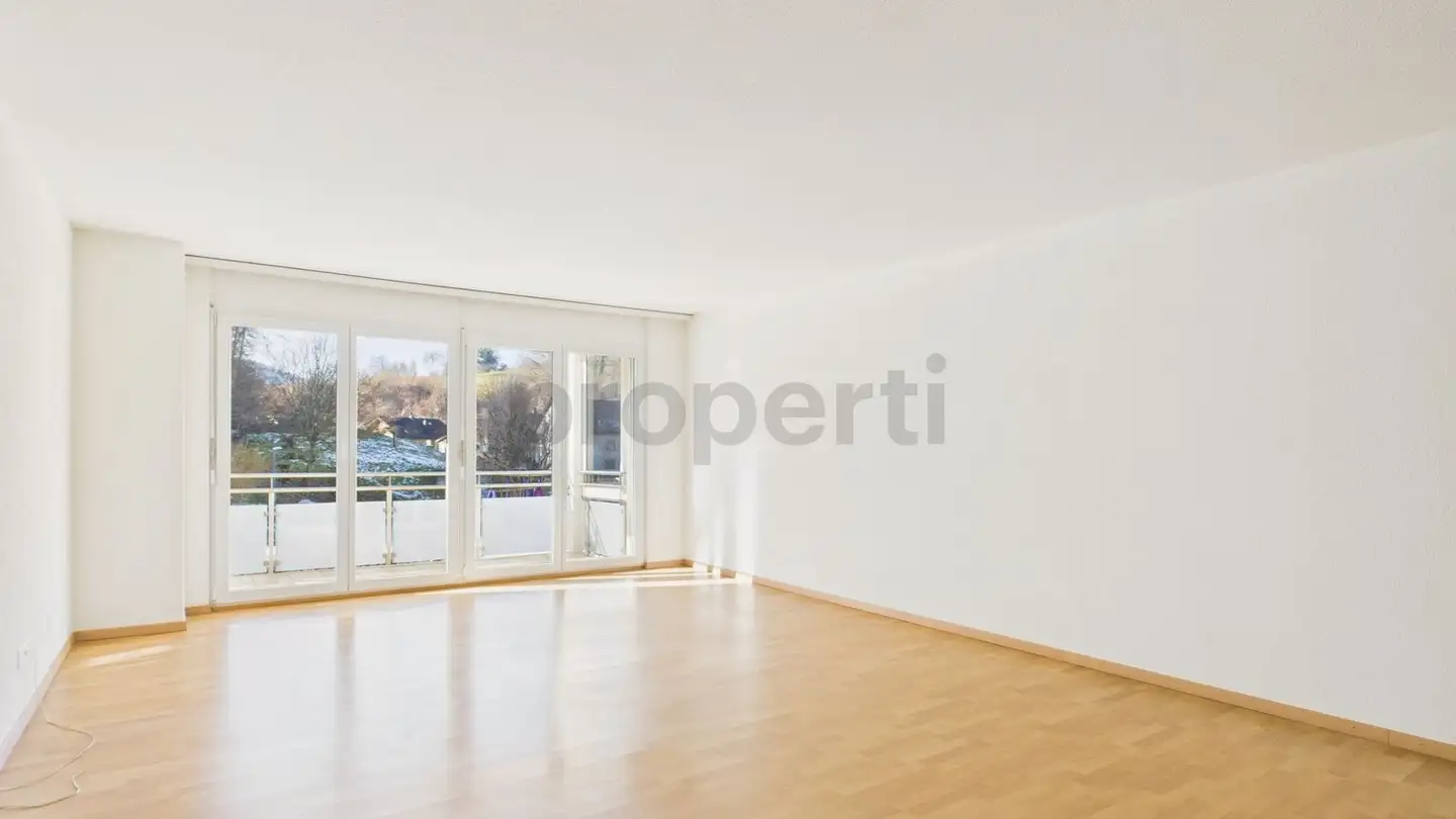 Appartement à louer - 8483 Kollbrunn