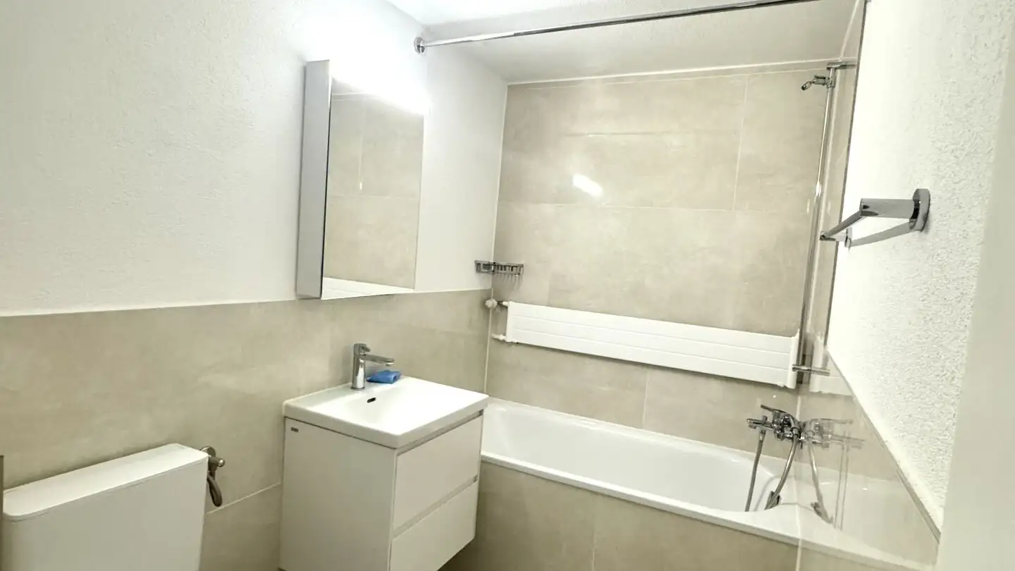 Appartamento in affitto - Kalkofen 3, 8782 Rüti GL - Photo 2