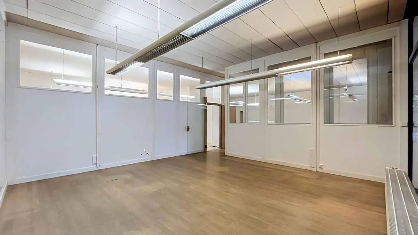 Office space for rent - Avenue Du Général-Guisan 42, 1800 Vevey - Photo 4