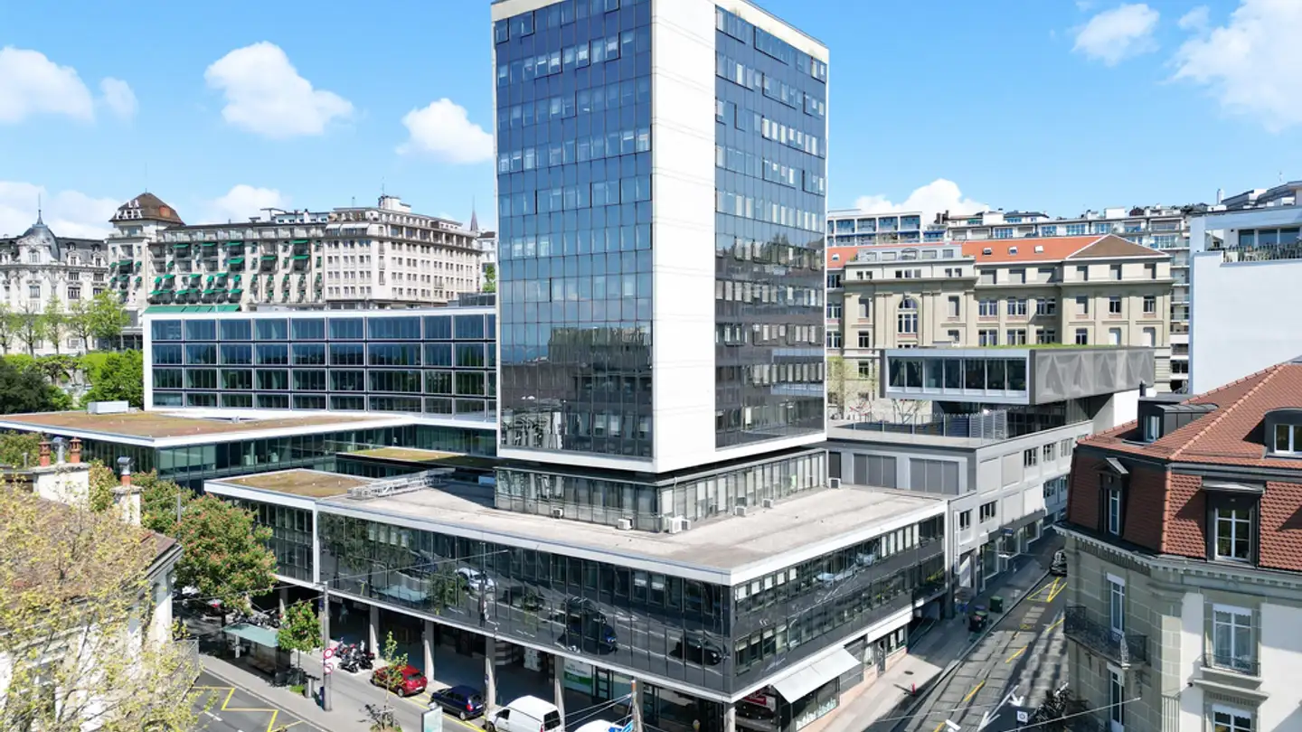 Negozio con vetrina in affitto - Avenue Du Théâtre 7, 1005 Lausanne