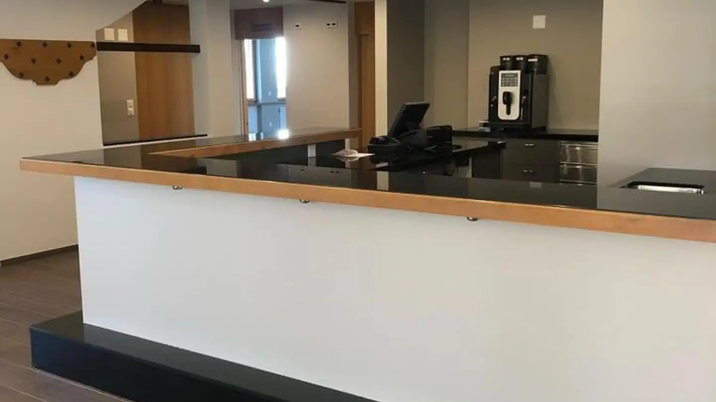 Ristorante in affitto - Gmeindrütistrasse 1b, 8630 Rüti ZH - Foto 3