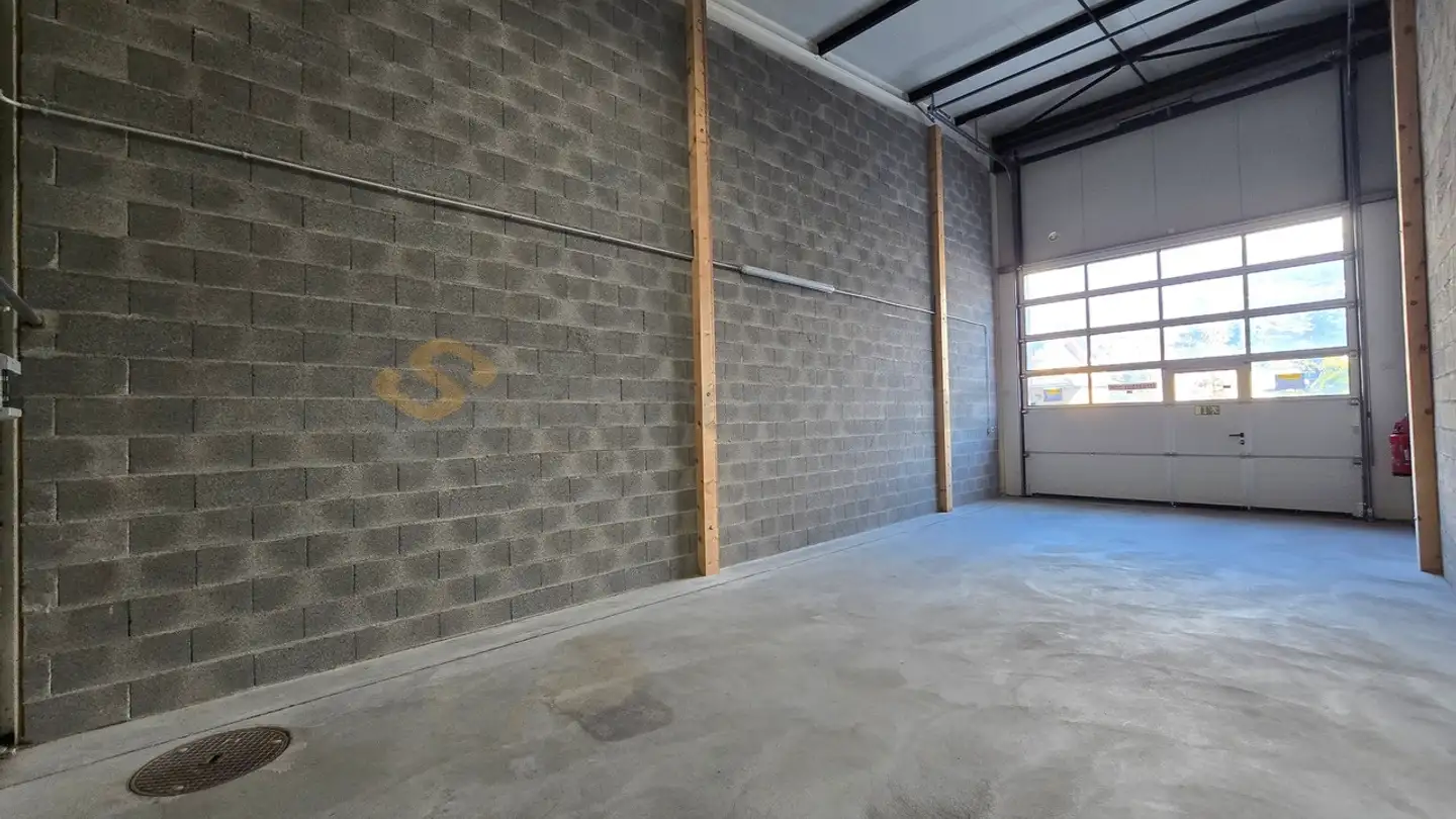 Commercial à louer - Chemin Des Joncs, 1958 Uvrier - Photo 3