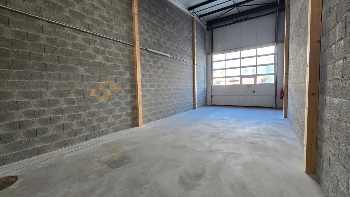 Commercial à louer - Chemin Des Joncs, 1958 Uvrier - Photo 4