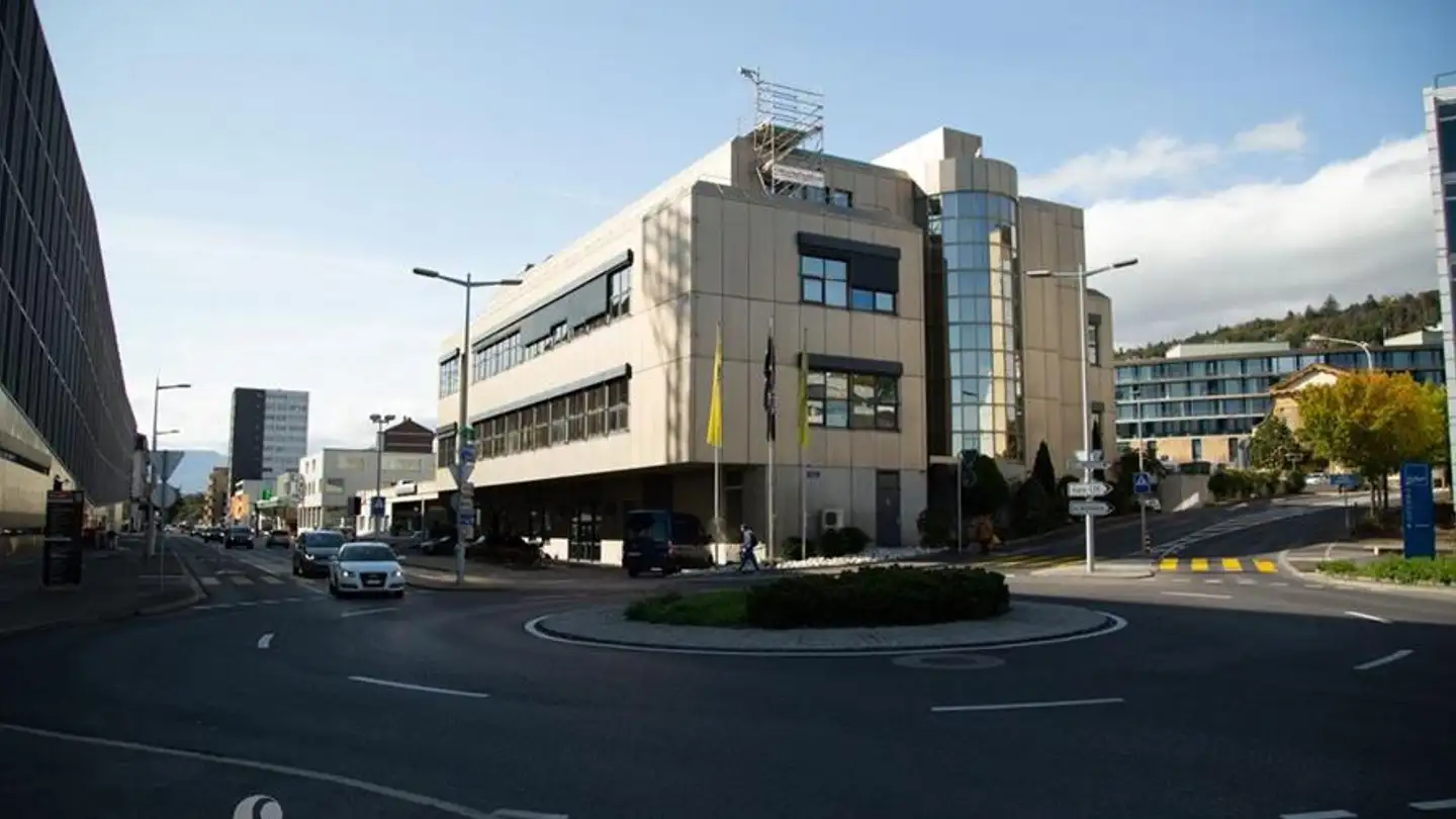 Mixed-use building for rent - Rue De La Pierre-À-Mazel 39, 2000 Neuchâtel