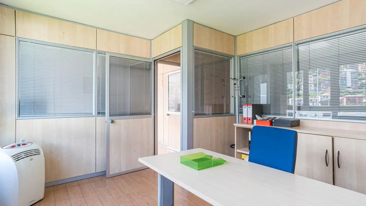 Commerciale in affitto - 6830 Chiasso