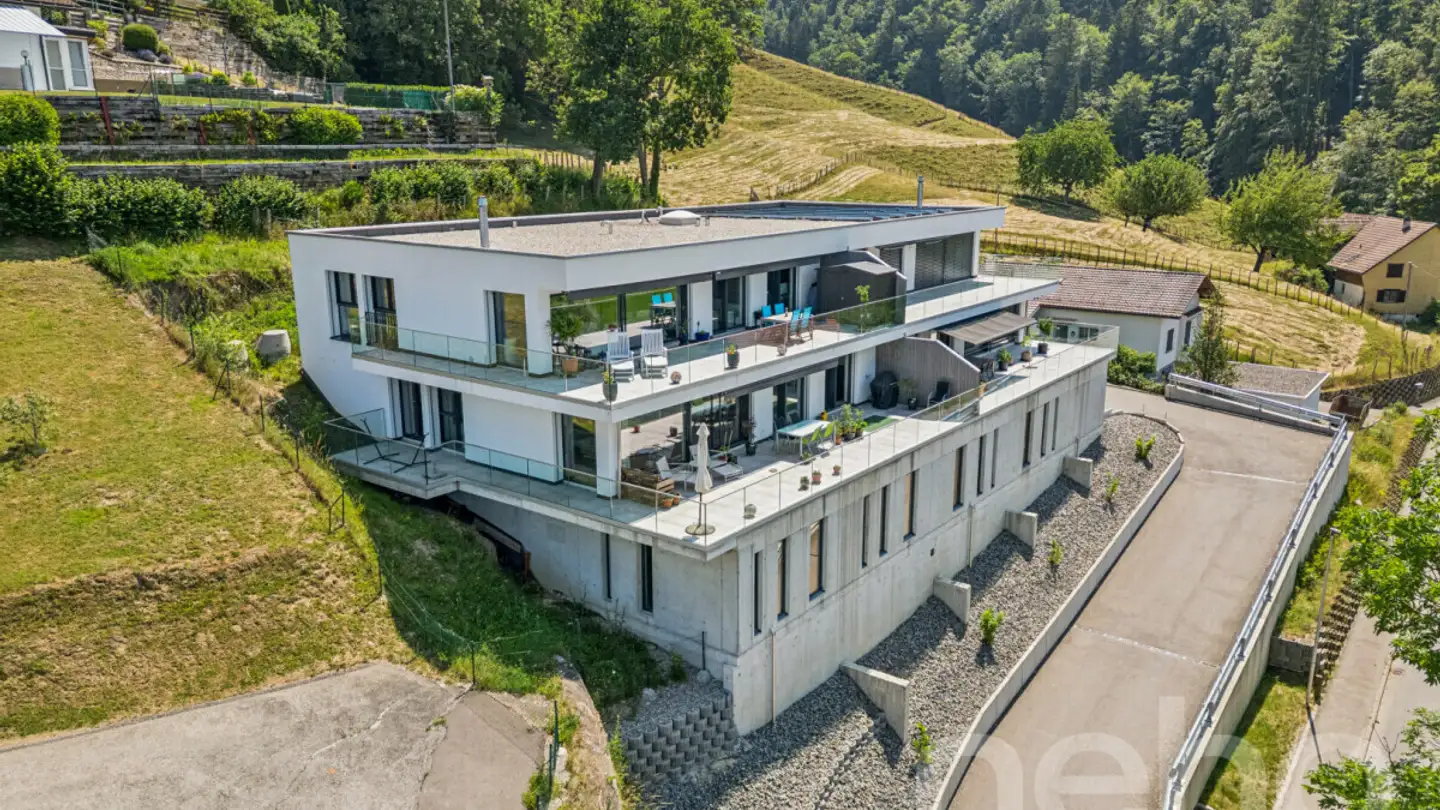 Appartamento a gradini in vendita - 1737 Plasselb
