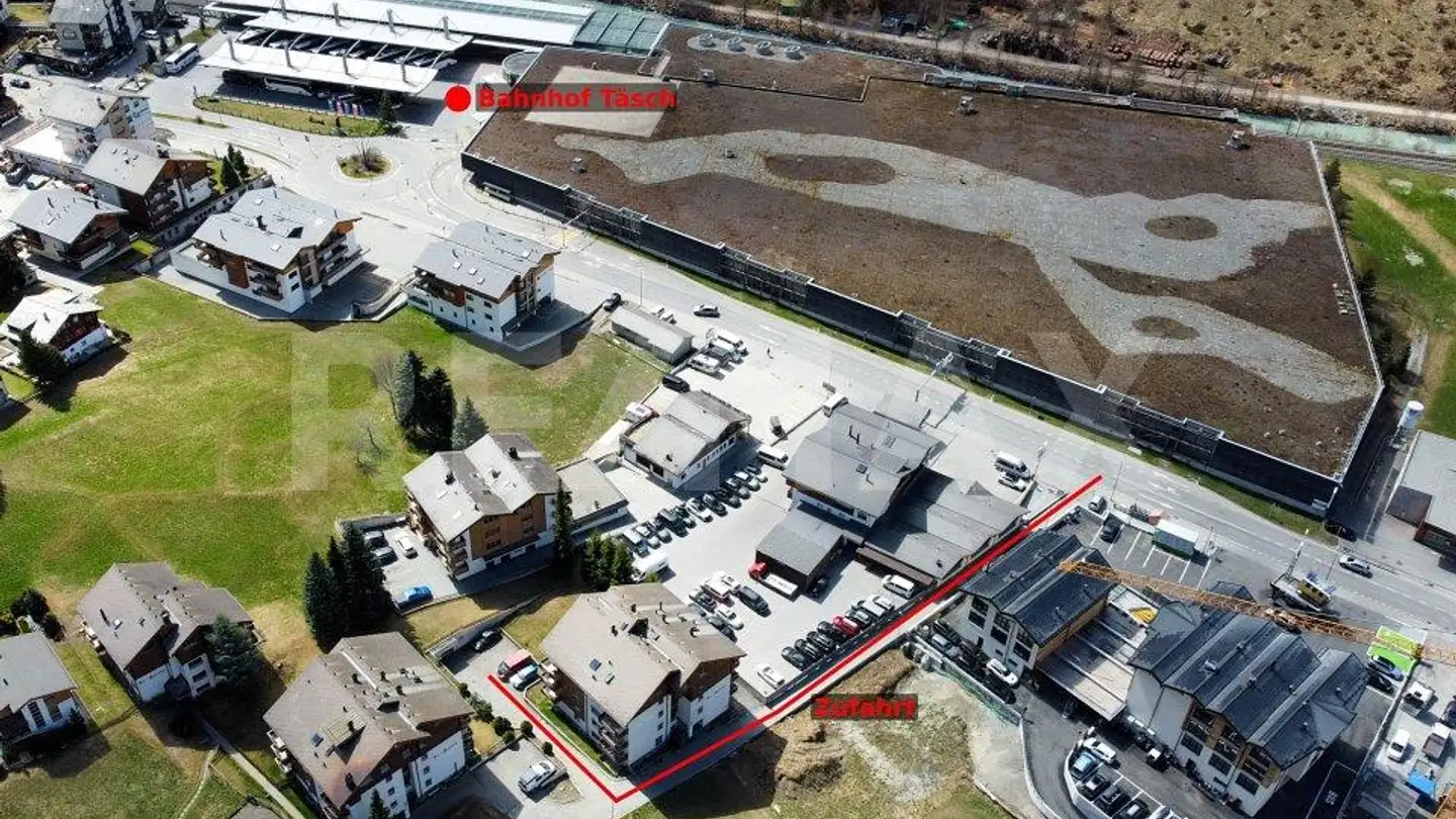 Parcheggio esterno in vendita - Martinsweg 2, 3929 Täsch - Foto 2