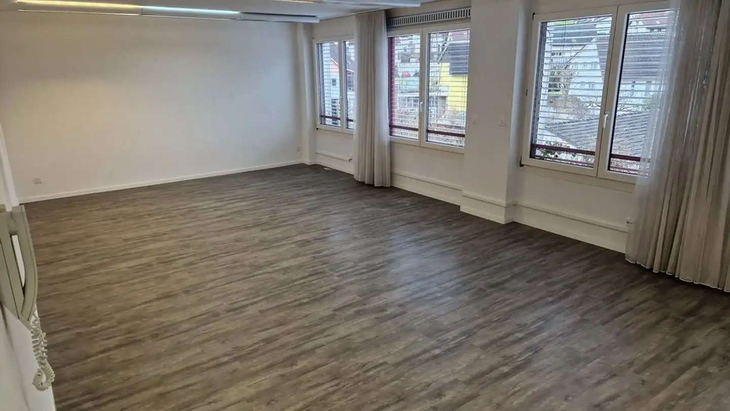 Office space for rent - Industriestrasse 17, 4415 Lausen - Photo 2