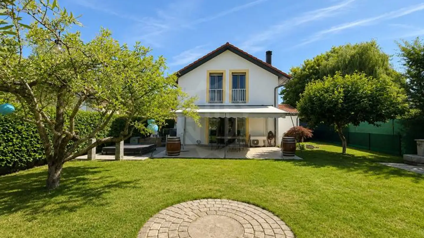 Single house for sale - 1214 Vernier