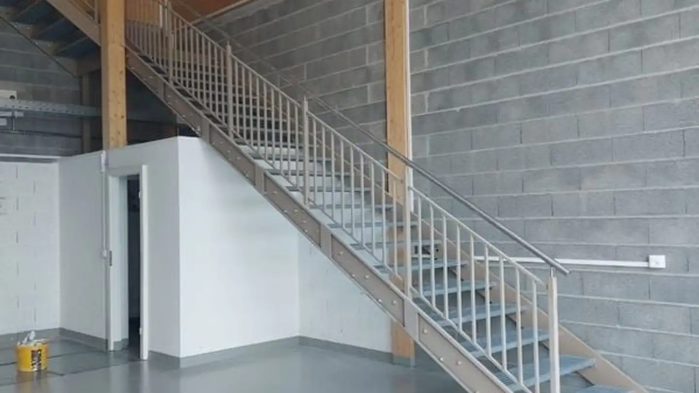 Industrieimmobilie mieten - 1084 Carrouge VD