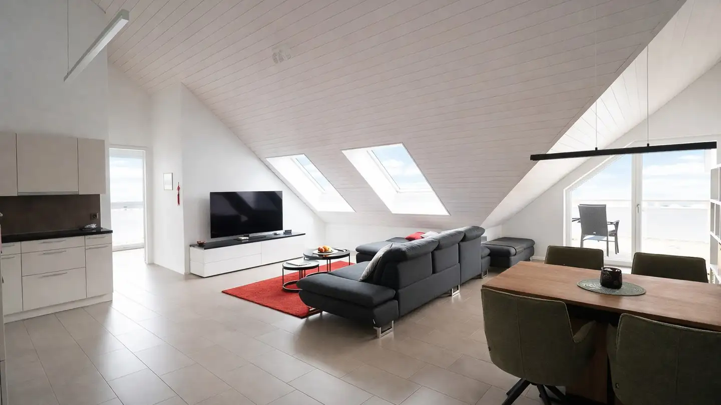 Attic flat for rent - Steinenweg 2, 4625 Oberbuchsiten - Photo 2