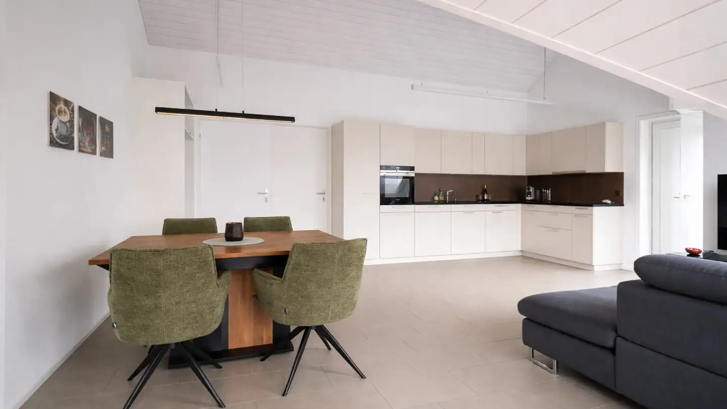 Attic flat for rent - Steinenweg 2, 4625 Oberbuchsiten - Photo 3