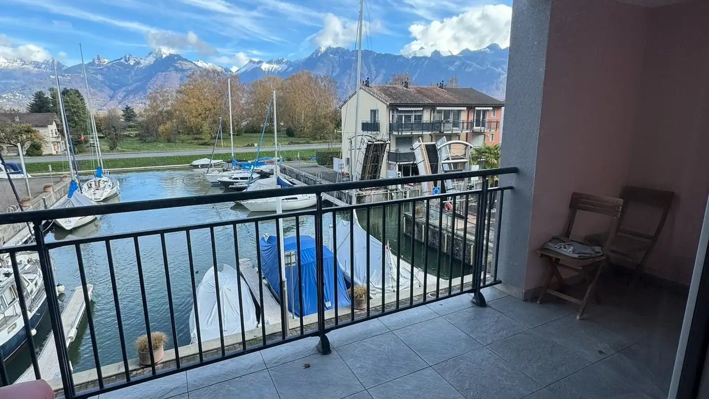 Appartement à louer - Quai Cook, 1897 Bouveret